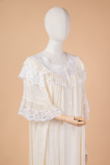 قميص نوم دانتيل فاخر بياقة كشكش أنثوية #1126