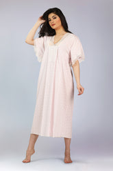 قميص نوم دانتيل طول ميدي بلون وردي ناعم #1304