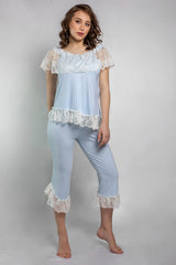 Plain modal cotton pajamas with elegant lace details