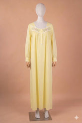 قميص نفاس قصة واسعة بتصميم تطريز ناعم على الصدر #1510