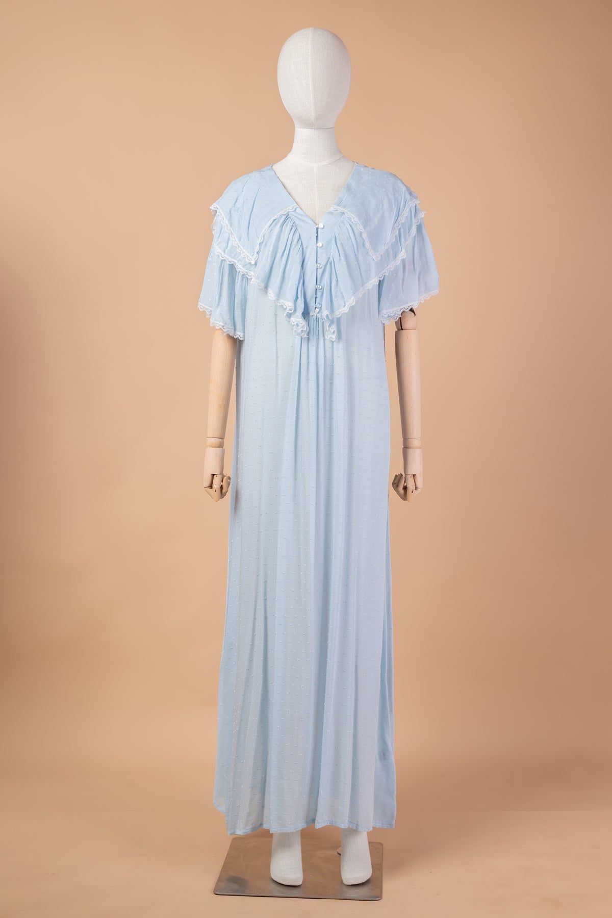 قميص نوم دانتيل بطبقتين كاب على الأكتاف والصدر #1124