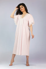 قميص نوم دانتيل طول ميدي بلون وردي ناعم #1304